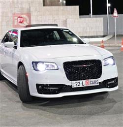 کرایسلەر 300